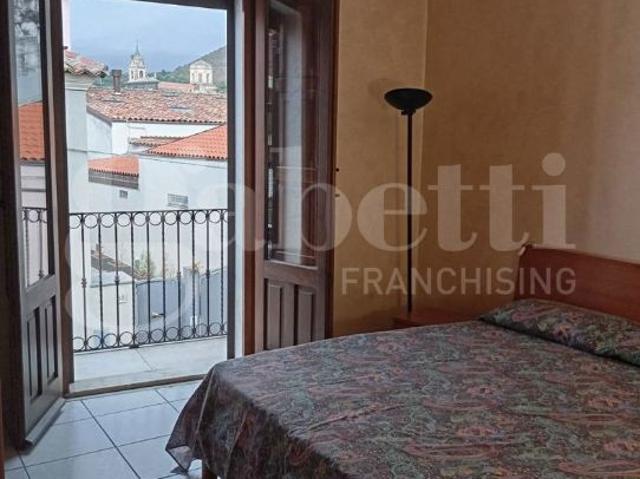 Casa Indipendente in Via Roma 39, Viagrande CT