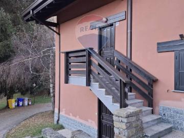 Casa indipendente in affitto a Corteno Golgi BS