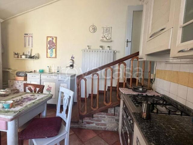 Casa Indipendente in affitto a Cavaglià cascina Monforno Superiore, 240, arredato, giardino privato, box TrovaCasa