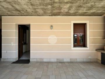 Casa indipendente in affitto a Cazzago San Martino BS