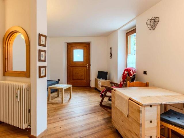 Casa indipendente in affitto a Caderzone Terme TN
