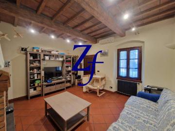 Casa indipendente in affitto a Calenzano FI