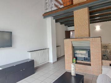 Casa indipendente in affitto a Cantello VA
