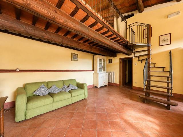 Casa indipendente in affitto a Capannori LU