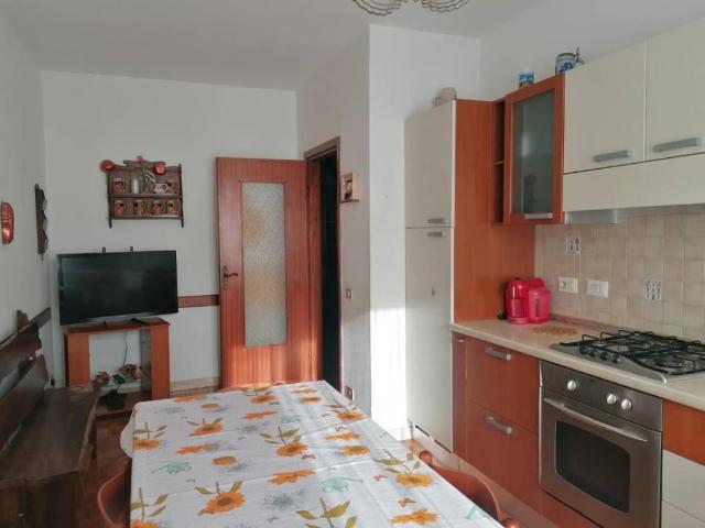 Casa indipendente in affitto a Carrara MS