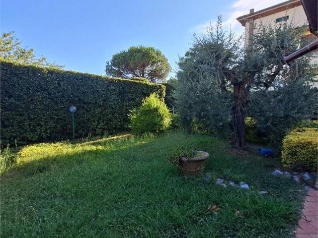 Casa indipendente in affitto a Cascina PI