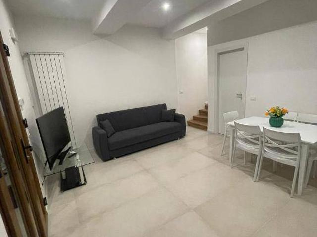 Casa indipendente in affitto a Cascina, San Lorenzo alle Corti