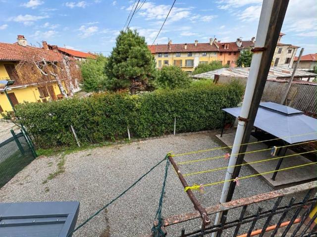 Casa Indipendente in affitto a Caselle Torinese via don marchetti, non arredato/vuoto, giardino privato, box TrovaCasa