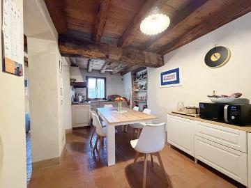 Casa indipendente in affitto a Castelcucco TV