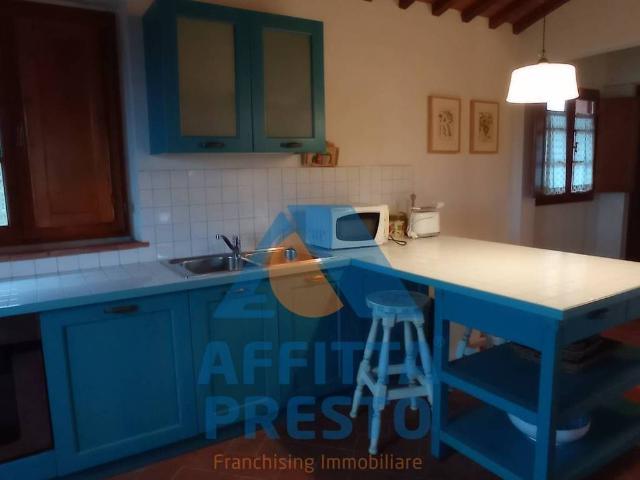 Casa Indipendente in affitto a Castelfiorentino, arredato, caminetto, ultimo piano TrovaCasa