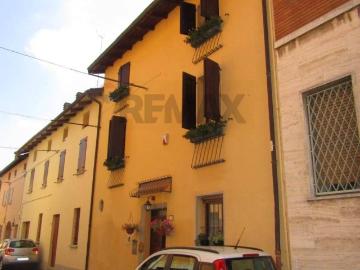 Casa indipendente in affitto a Castelfranco Emilia MO