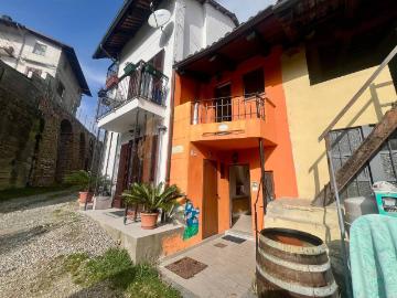 Casa indipendente in affitto a Castelnuovo Don Bosco AT