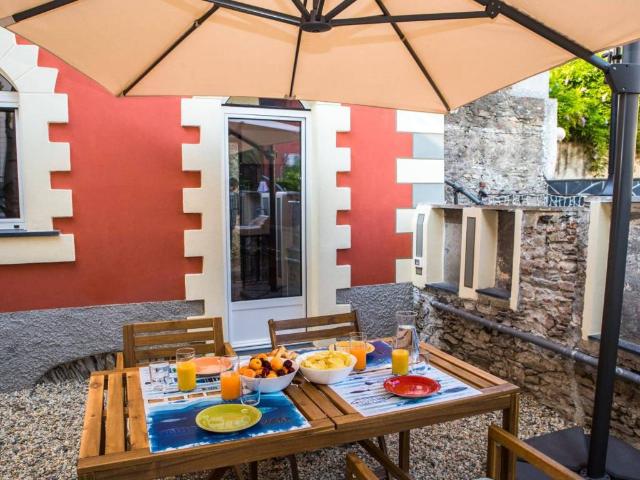 Casa Indipendente in affitto a Chiavari via Entella, 65b, arredato, giardino privato, centrale TrovaCasa