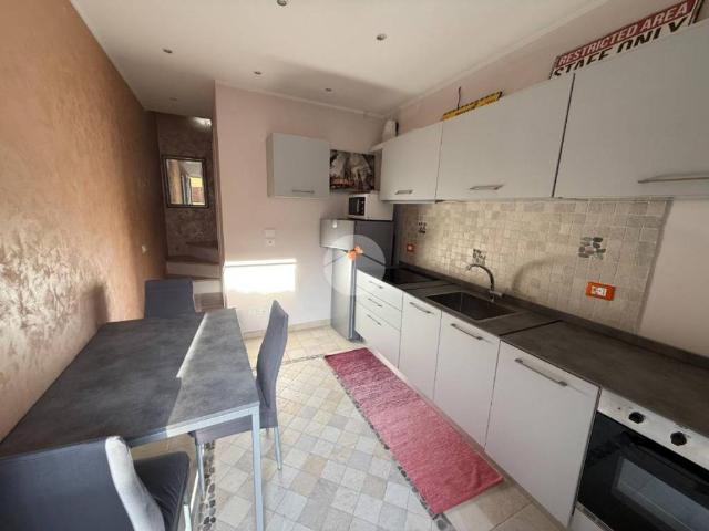 Casa Indipendente in affitto a Chieri via s. Giacomo, 15, arredato, centrale, soppalco TrovaCasa