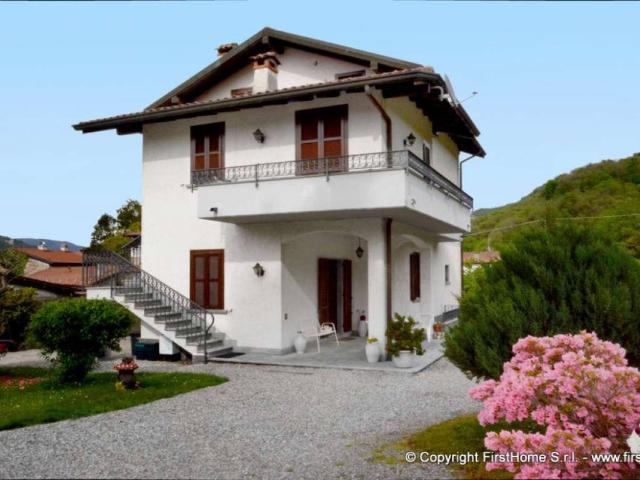 Casa indipendente in affitto a Cuvio VA