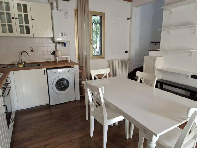 Casa indipendente in affitto a Bologna BO