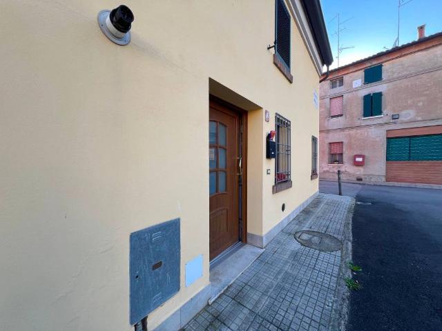Casa indipendente in affitto a Bondeno FE