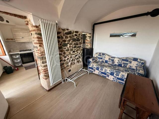 Casa Indipendente in affitto a Bairo salita ai Castelli, 9, arredato, riscaldamento autonomo, ristrutturato TrovaCasa