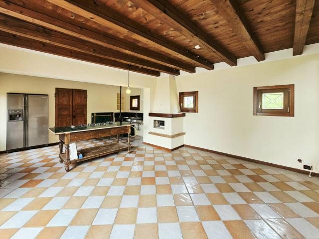 Casa indipendente in affitto a Baone PD