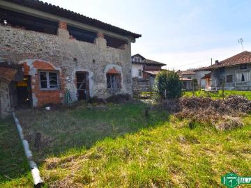 Casa indipendente in affitto a Barbania TO