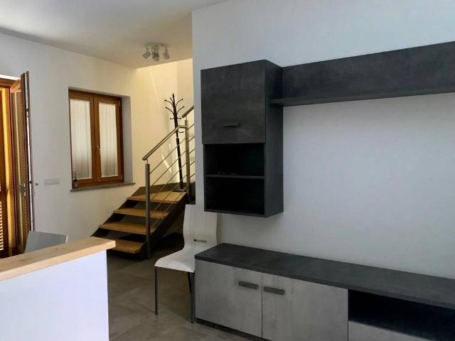 Casa indipendente in affitto a Bellinzago Novarese NO