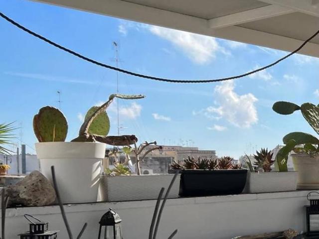 Casa indipendente in affitto a Brindisi BR