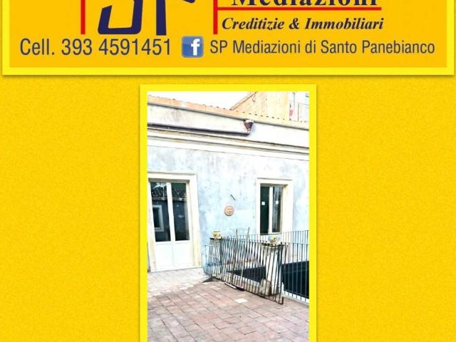 Casa indipendente in affitto a Giarre CT