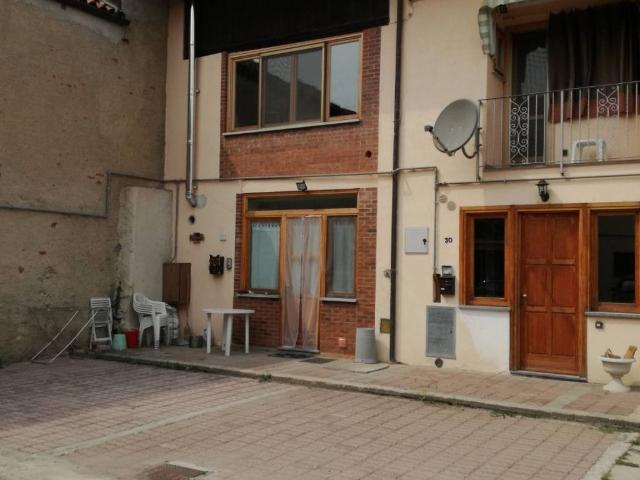 Casa indipendente in affitto a Giaveno TO