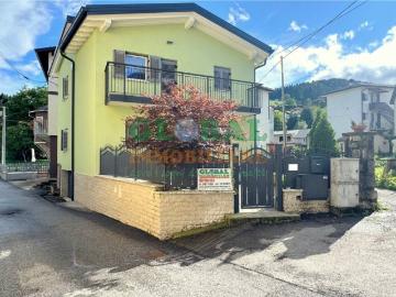 Casa indipendente in affitto a Enego VI