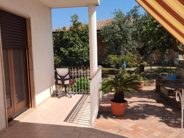 Casa indipendente in affitto a Formia LT