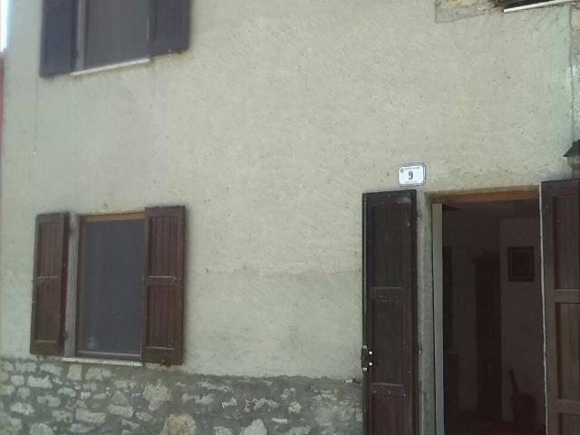 Casa indipendente in affitto a Fornovo di Taro PR