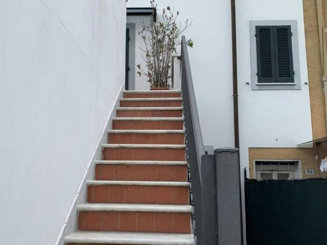Casa indipendente in affitto a Forte dei Marmi LU