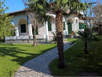 Casa indipendente in affitto a Forte dei Marmi LU