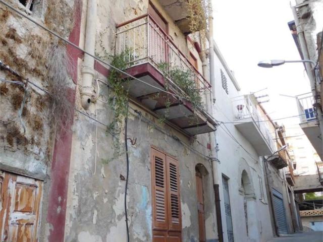 Casa Indipendente in affitto a Favara via Cafisi TrovaCasa