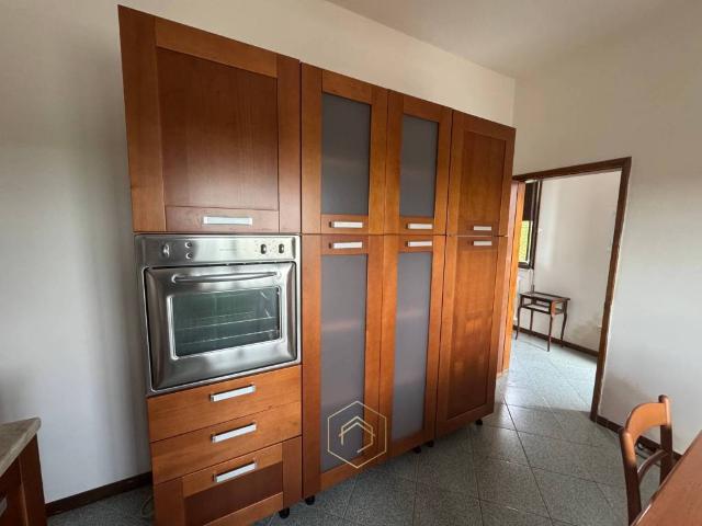 Casa Indipendente in affitto a Ferrara via Lavezzola, arredato, giardino privato, box TrovaCasa