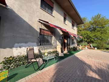 Casa indipendente in affitto a Ferrara FE