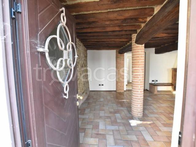 Casa Indipendente in affitto a Fidenza via della Fonderia, non arredato/vuoto, giardino privato, posto auto TrovaCasa