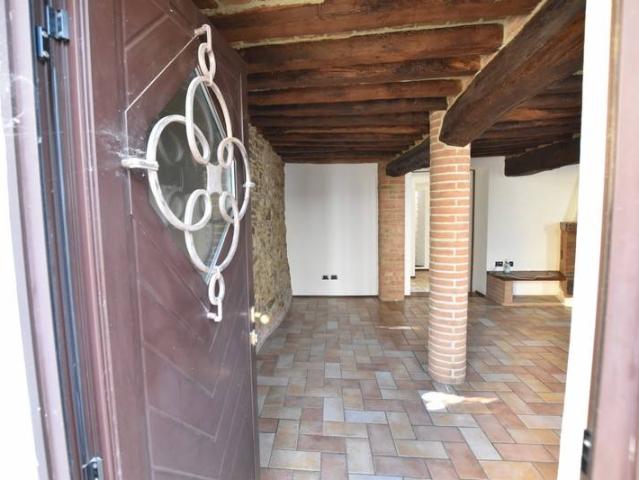 Casa indipendente in affitto a Fidenza PR
