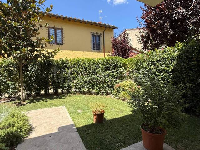 Casa Indipendente in affitto a Firenze via del Paradiso, arredato, giardino privato, posto auto TrovaCasa