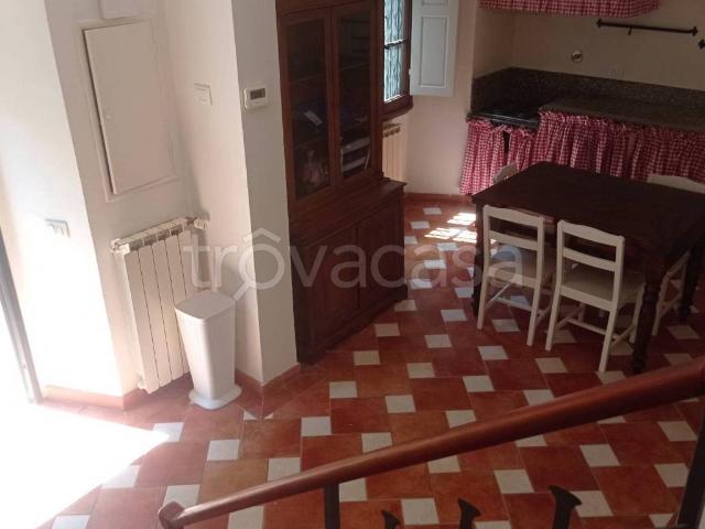 Casa Indipendente in affitto a Firenze via delle Lame, 4, arredato, libero subito, lavatrice TrovaCasa