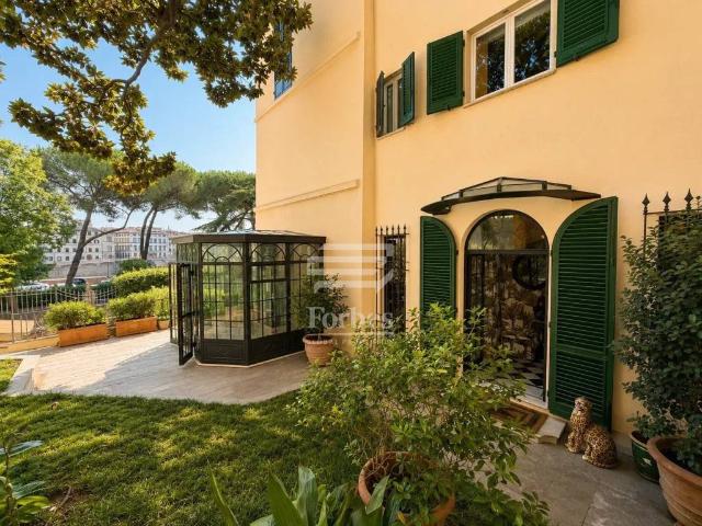 Casa Indipendente in affitto a Firenze, arredato, giardino privato, posto auto TrovaCasa