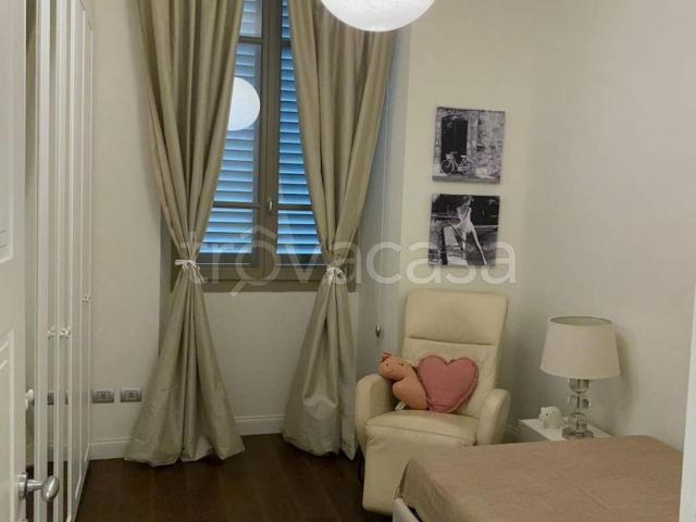 Casa Indipendente in affitto a Firenze, posto auto, parzialmente arredato, ascensore TrovaCasa