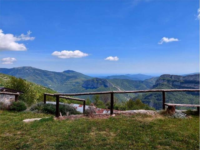 Casa indipendente in affitto a Ormea CN