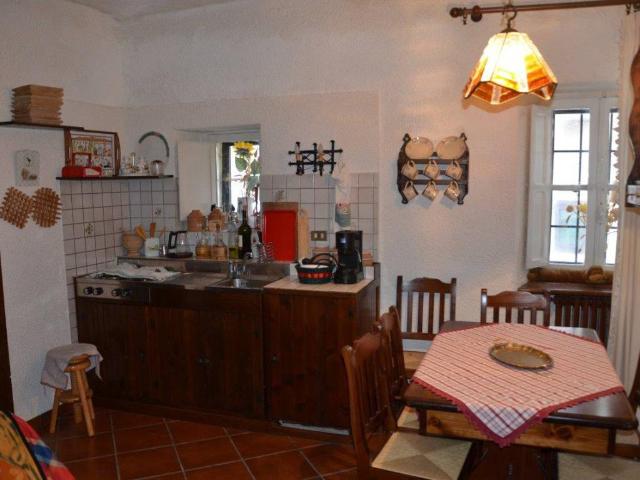 Casa indipendente in affitto a Ovindoli AQ