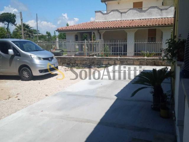 Casa indipendente in affitto a Latina