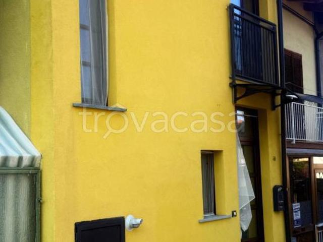 Casa indipendente in affitto a La Cassa via Armando Diaz, 48