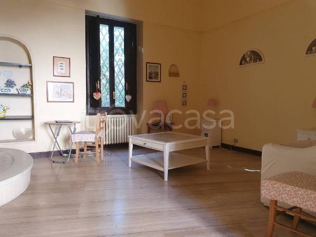 Casa Indipendente in affitto a Lecce via Malennio, 34, arredato, terrazzo, caminetto TrovaCasa