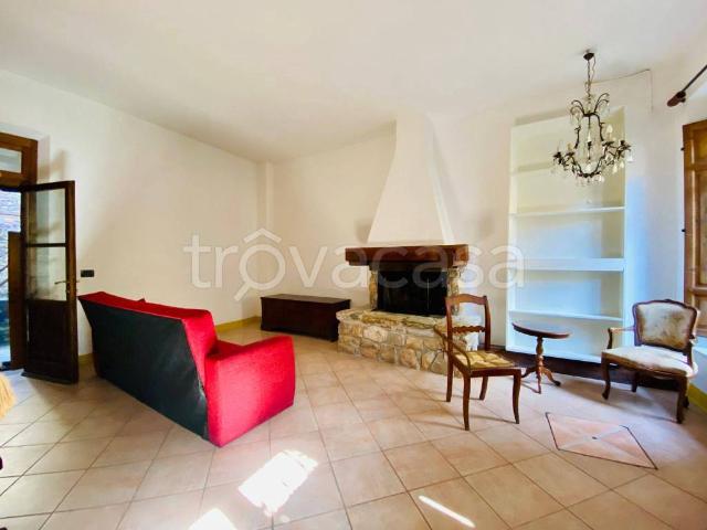Casa indipendente in affitto a Lucca via Nuova per Pisa, 1176, Massa Pisana Vicopelago
