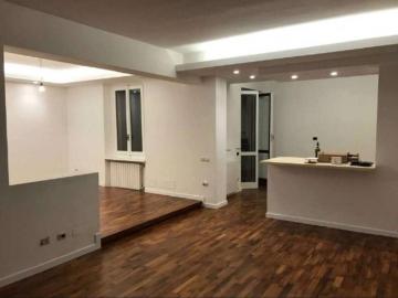 Casa indipendente in affitto a Monza