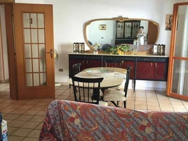 Casa Indipendente in affitto a Marsala, posto auto, terrazzo, vista mare TrovaCasa